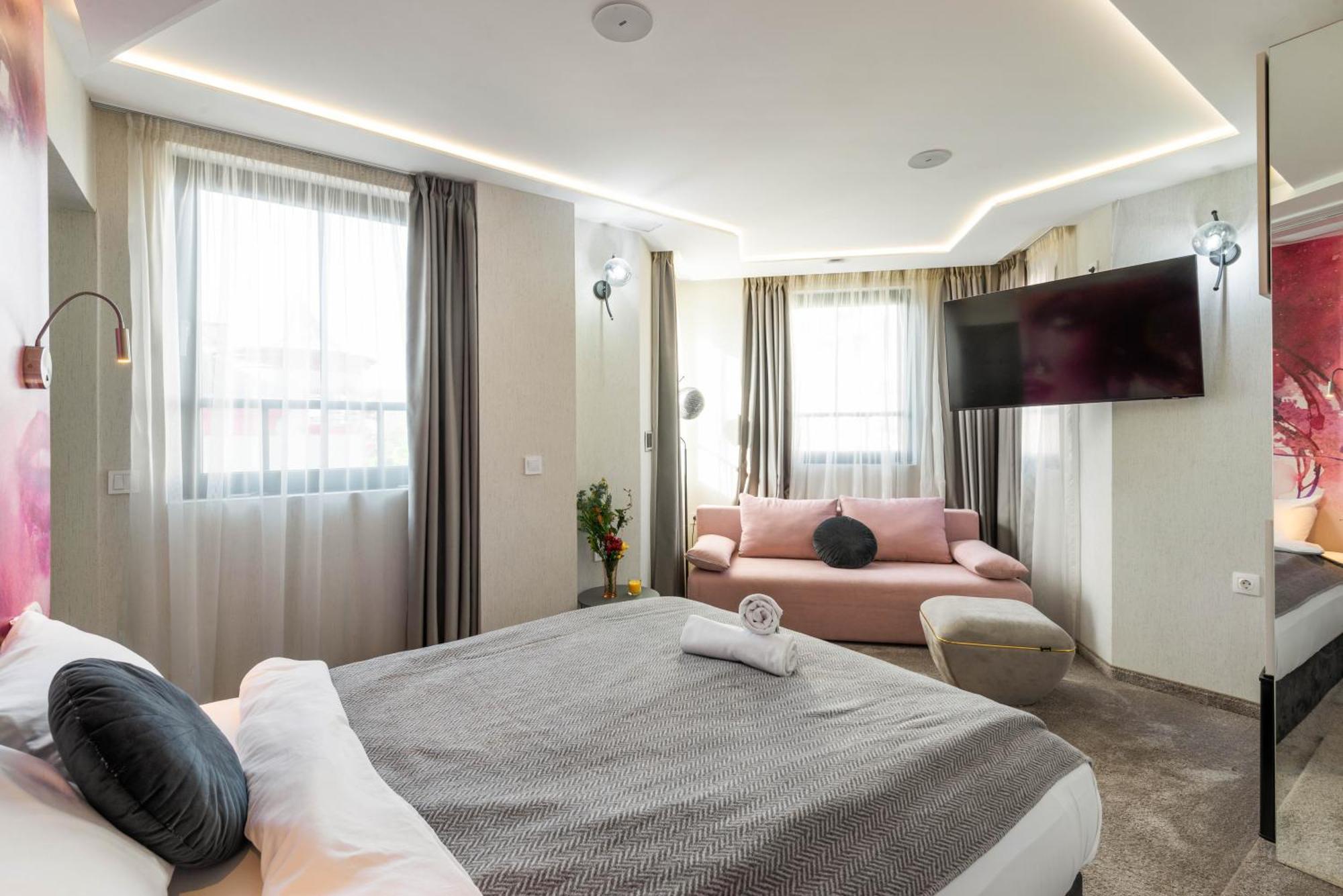 Aurora Hills Hotel Plovdiv Ngoại thất bức ảnh